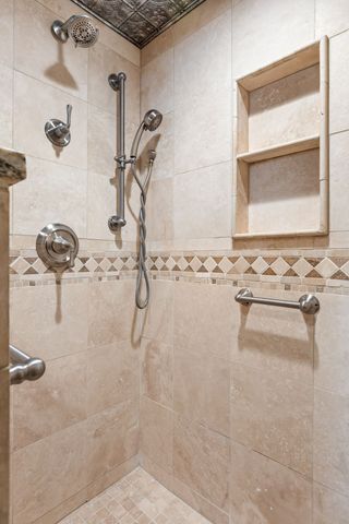 3818 West End Ave Apt 103, Nashville, TN 37205