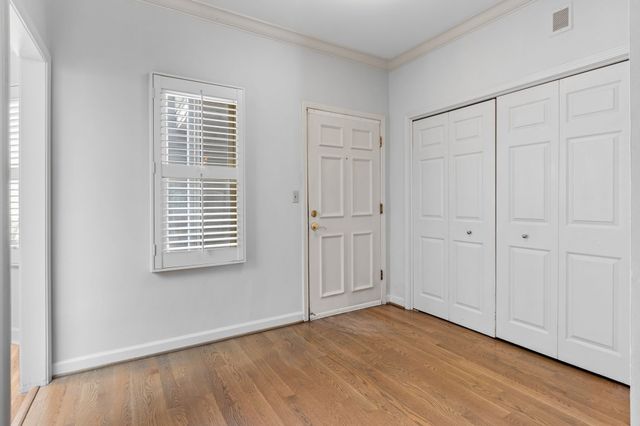 3818 West End Ave Apt 103, Nashville, TN 37205