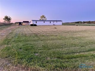 8825 County Road D, Bryan, OH 43506