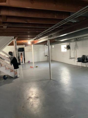 4332 W 109th Street, Oak Lawn, IL 60453