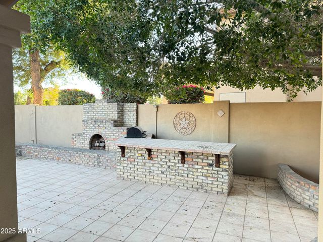 2057 N 132nd Drive, Goodyear, AZ 85395