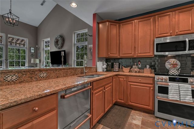 10509 Tea Olive Cir, Providence Forge, VA 23140