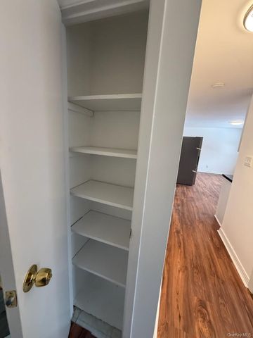 161 Glen Cove Avenue 2nd Fl, Glen Cove, NY 11542