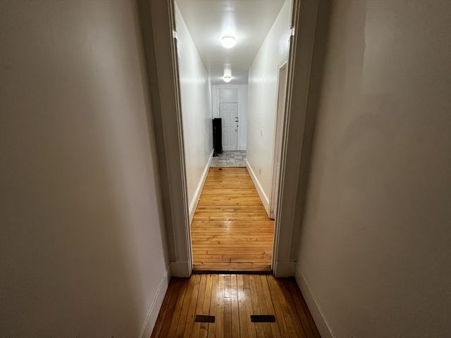 57 Brighton Ave. 8, Boston, MA 02134