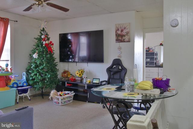 708 E MONTROSE ST, Vineland, NJ 08360