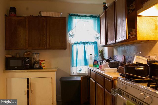 708 E MONTROSE ST, Vineland, NJ 08360