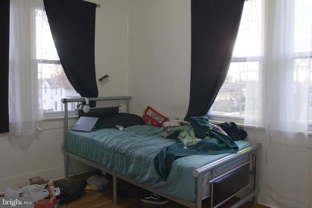 708 E MONTROSE ST, Vineland, NJ 08360