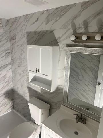 4215 E BAY DRIVE 1805B, Clearwater, FL 33764