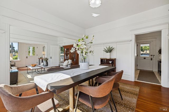 1375 Gossage Ave, Petaluma, CA 94952