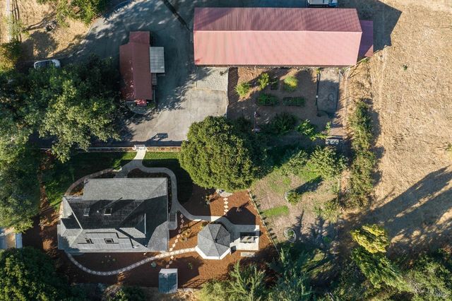 1375 Gossage Ave, Petaluma, CA 94952