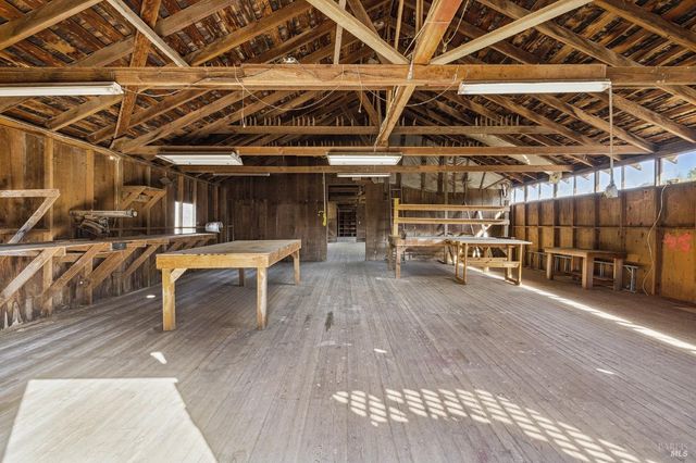 1375 Gossage Ave, Petaluma, CA 94952