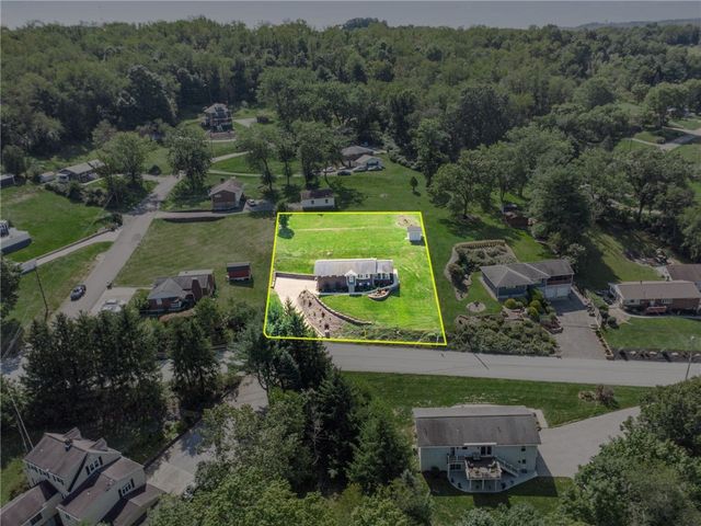 62 Russellton Dorseyville Rd, West Deer, PA 15024