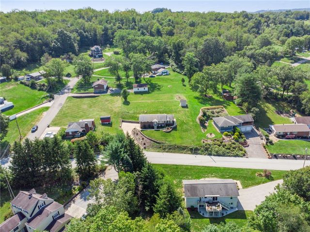 62 Russellton Dorseyville Rd, West Deer, PA 15024