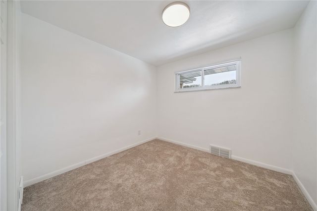 62 Russellton Dorseyville Rd, West Deer, PA 15024