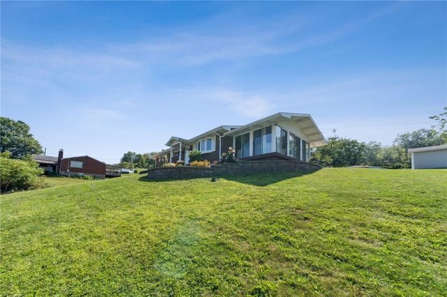 62 Russellton Dorseyville Rd, West Deer, PA 15024