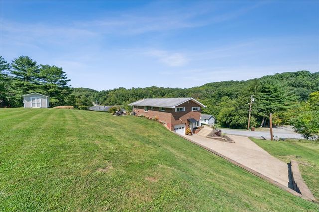 62 Russellton Dorseyville Rd, West Deer, PA 15024