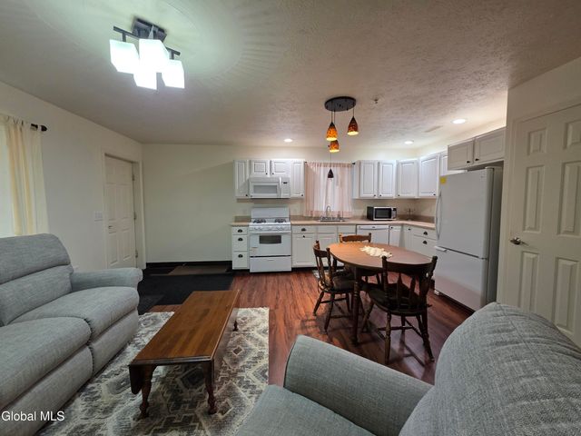 122 Rabbit, Cobleskill, NY 12043