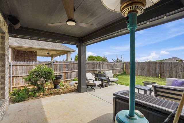 10004 White Pine Drive, Fort Worth, TX 76131