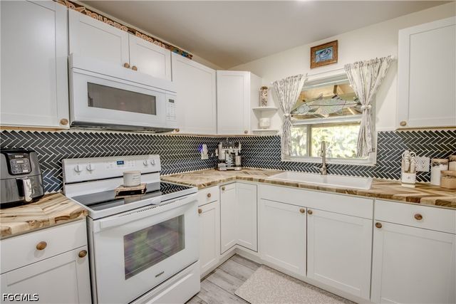 355 Donora BLVD, Fort Myers Beach, FL 33931