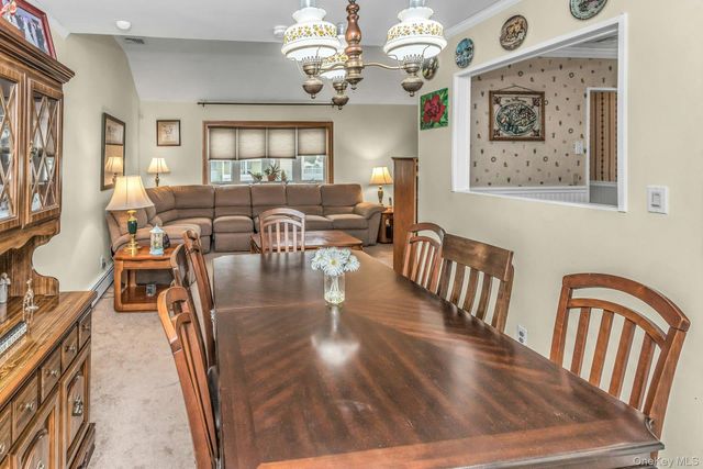 313 Illinois Avenue, Massapequa Park, NY 11762