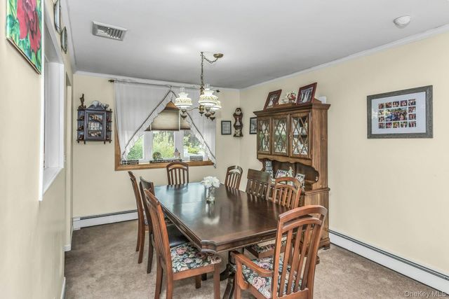 313 Illinois Avenue, Massapequa Park, NY 11762