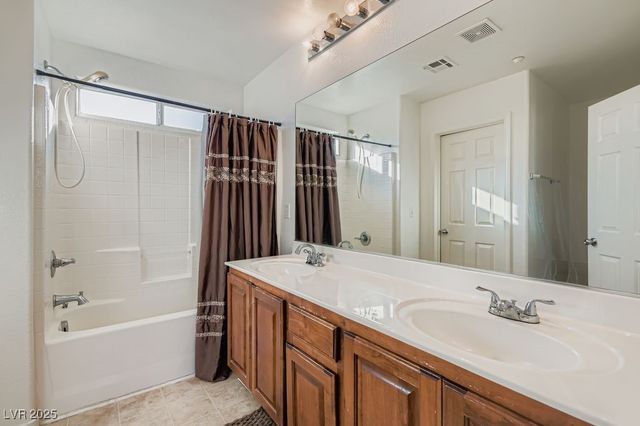 8925 Carter Montgomery Avenue, Las Vegas, NV 89149