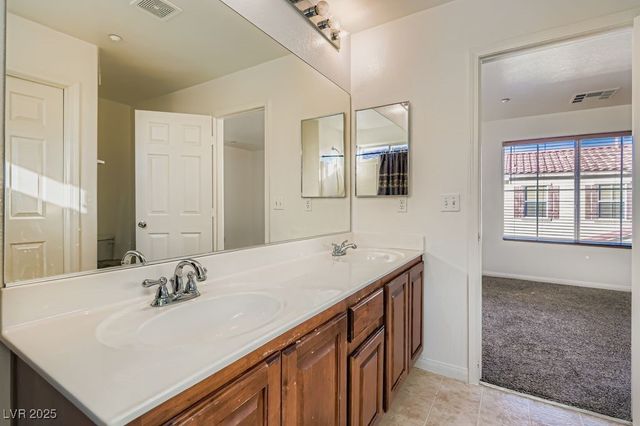 8925 Carter Montgomery Avenue, Las Vegas, NV 89149