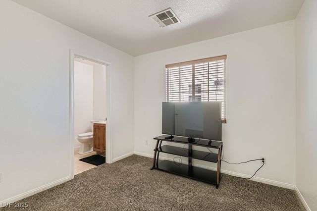 8925 Carter Montgomery Avenue, Las Vegas, NV 89149