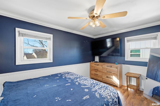 230 BRIARCLIFF Drive, Washington, IL 61571