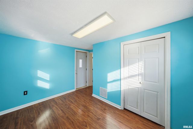 230 BRIARCLIFF Drive, Washington, IL 61571