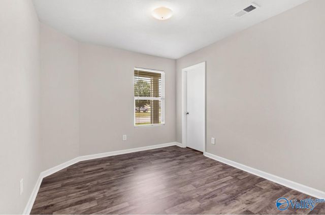116 Firefly Lane, Owens Cross Roads, AL 35763