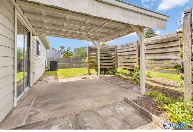 116 Firefly Lane, Owens Cross Roads, AL 35763