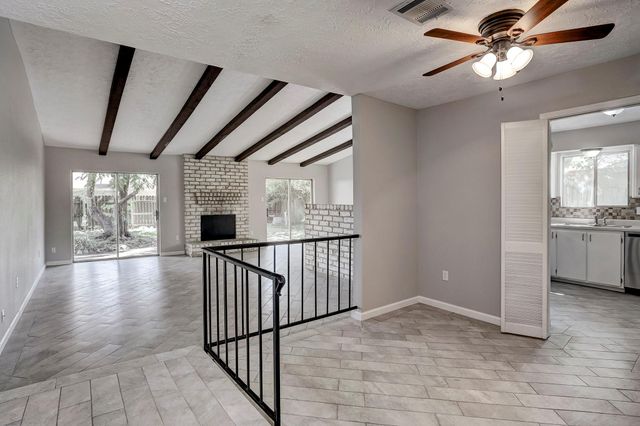 8414 Gulf Spring Lane, Houston, TX 77075