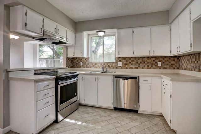 8414 Gulf Spring Lane, Houston, TX 77075