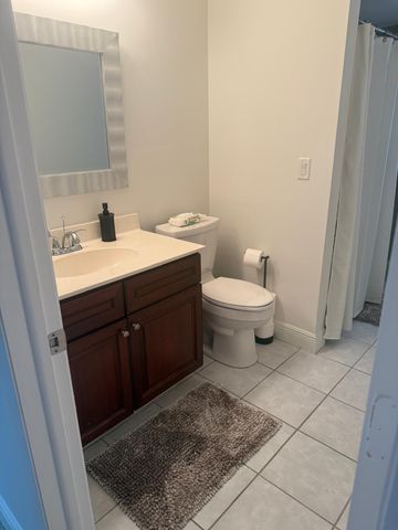 1824 SE 1ST Terrace, Cape Coral, FL 33990