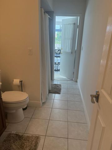 1824 SE 1ST Terrace, Cape Coral, FL 33990