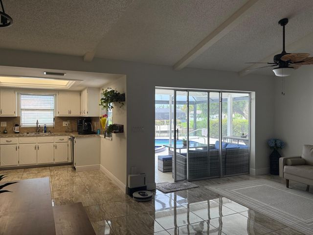 1824 SE 1ST Terrace, Cape Coral, FL 33990
