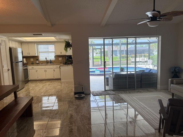 1824 SE 1ST Terrace, Cape Coral, FL 33990