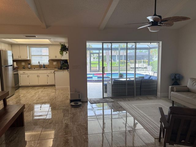 1824 SE 1ST Terrace, Cape Coral, FL 33990