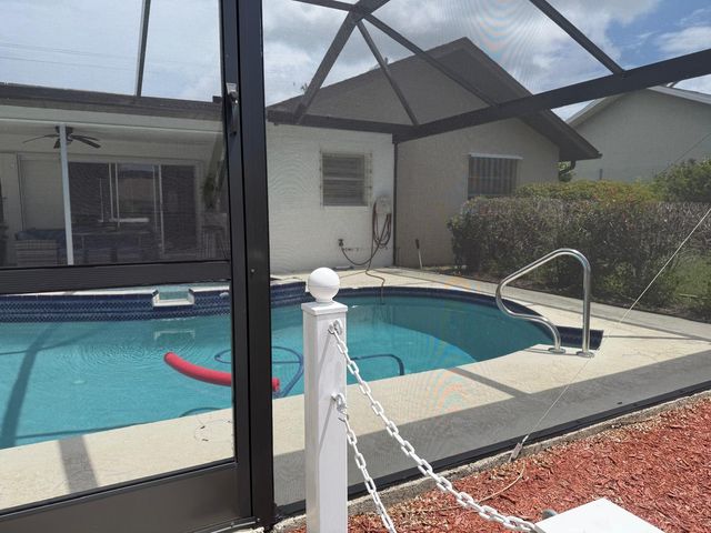 1824 SE 1ST Terrace, Cape Coral, FL 33990