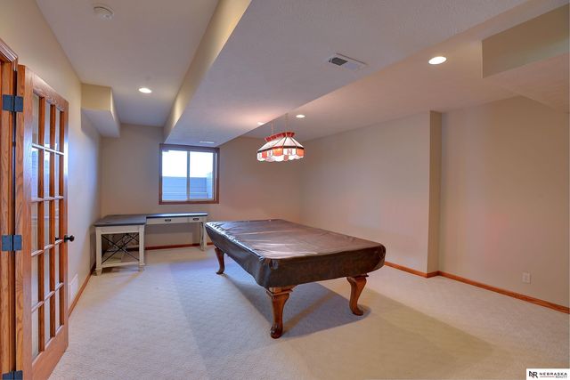 15213 Norwick Drive, Omaha, NE 68116