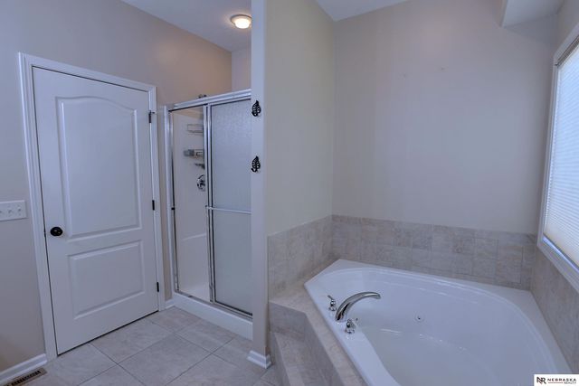 15213 Norwick Drive, Omaha, NE 68116