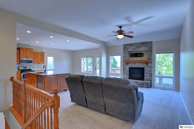 15213 Norwick Drive, Omaha, NE 68116