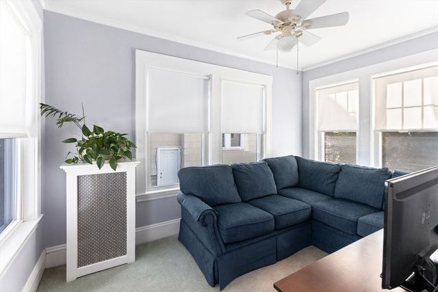 16-18 Pondview Rd, Arlington, MA 02474