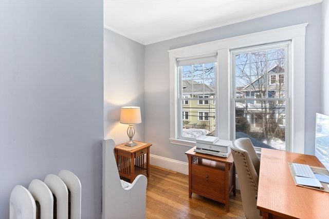 16-18 Pondview Rd, Arlington, MA 02474