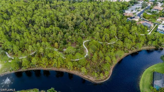 315 Burnt Pine DR, Naples, FL 34119