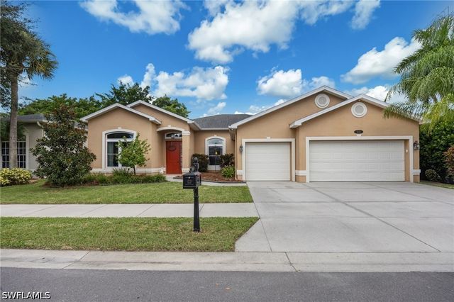 315 Burnt Pine DR, Naples, FL 34119
