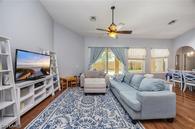 315 Burnt Pine DR, Naples, FL 34119