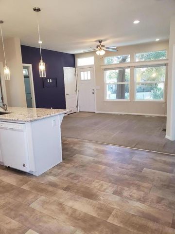 440 MOFFETT Boulevard, Mountain View, CA 94043