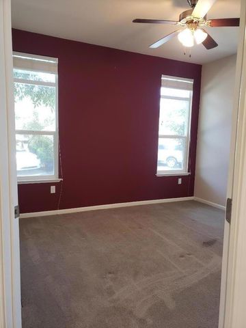 440 MOFFETT Boulevard, Mountain View, CA 94043